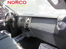 
										2012 Ford F550 XL Crew Cab ’12 Stake Bed Gas full									