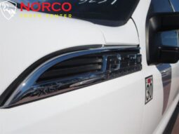 
										2012 Ford F-550 XL full									