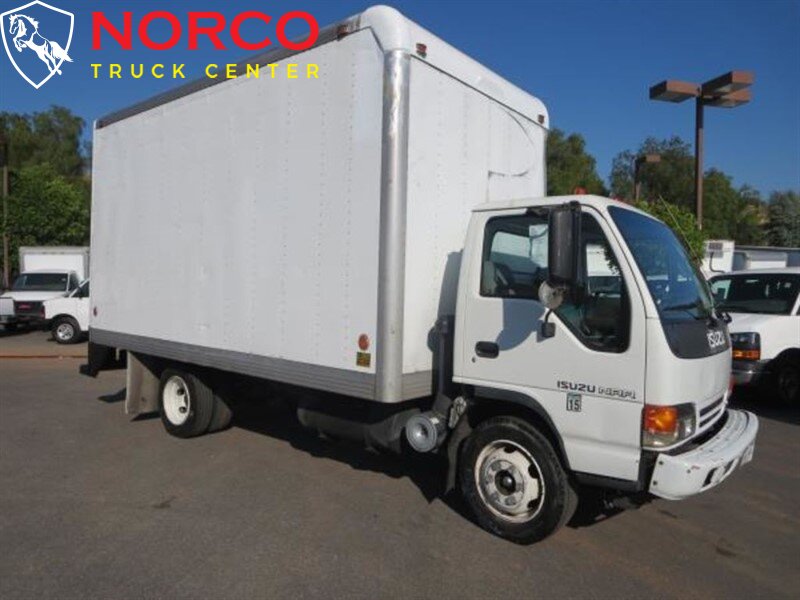 2005 Isuzu NRR 16′ Box Truck  ,in sale