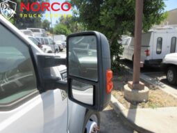 
										2012 Ford F550 XL Crew Cab ’12 Stake Bed Gas full									