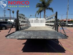 
										2012 Ford F-550 XL 12′ stakebed w liftgate(1600 LB) full									