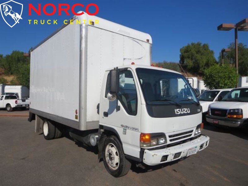 2005 Isuzu NRR 16′ Box Truck  ,in sale