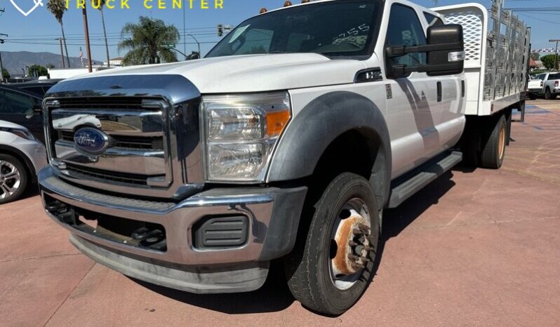 
								2012 Ford F-550 XL 12′ stakebed w liftgate(1600 LB) full									