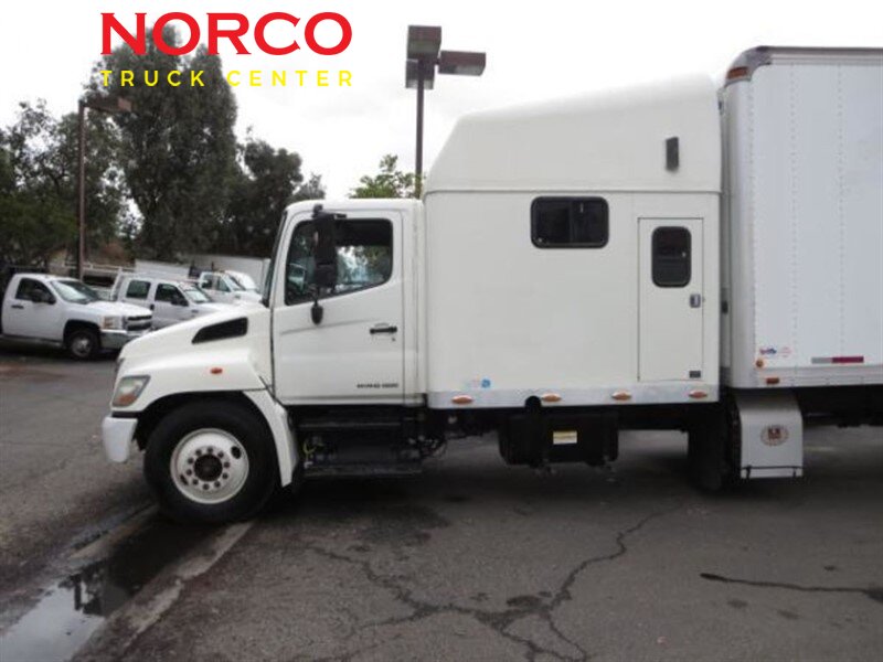 2008 HINO 338