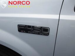 
										2004 Ford F450 XL full									