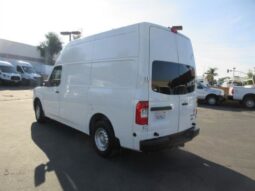 
										2015 Nissan NV 2500 HD S full									