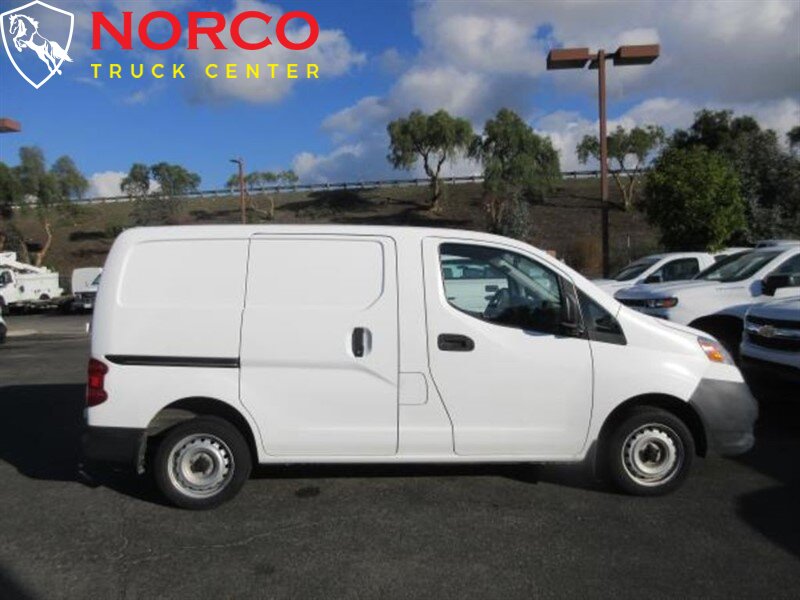 2018 Nissan NV 200 S