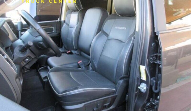 
								2020 RAM 2500 Laramie full									