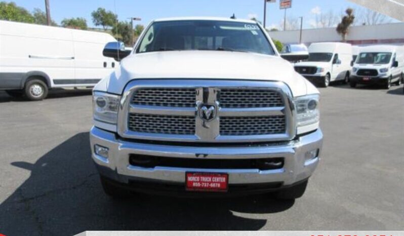 
								2016 RAM 2500 Laramie full									