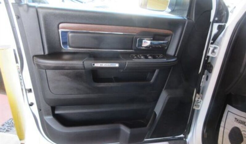 
								2016 RAM 2500 Laramie full									