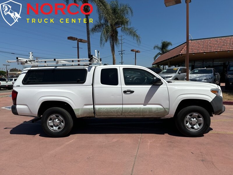 2019 Toyota Tacoma SR  .4×4