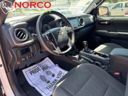 
										2018 Toyota Tacoma SR5 V6 full									