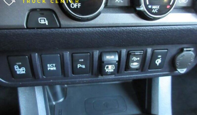 
								2018 Toyota Tacoma SR5 V6  CC,SB full									