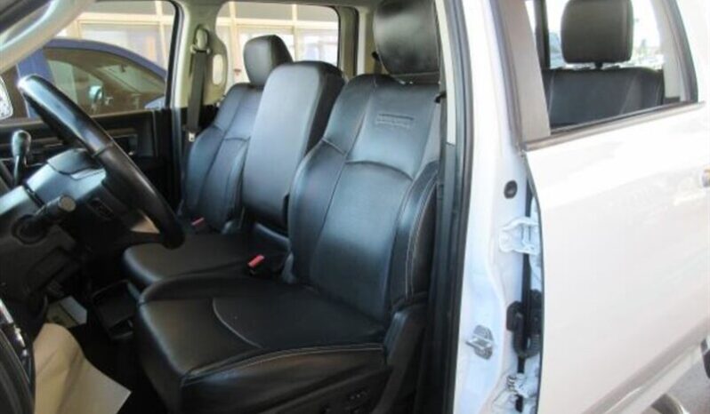 
								2016 RAM 2500 Laramie full									