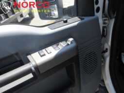 
										2012 Ford F550 XL Crew Cab ’12 Stake Bed Gas full									