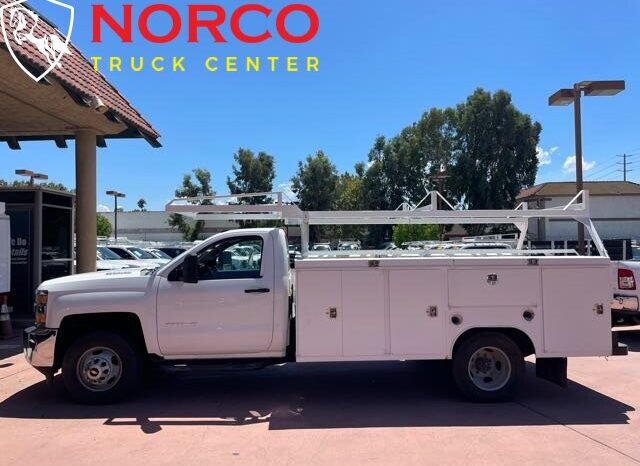 
								2015 Chevrolet Silverado 3500 Work Truck full									
