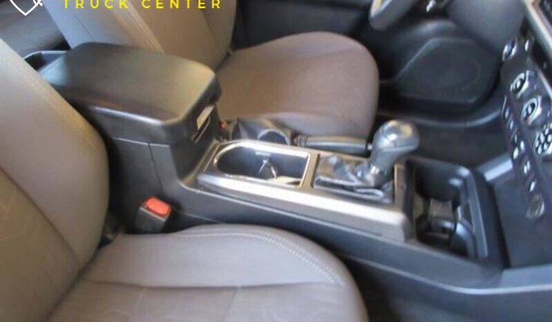 
								2018 Toyota Tacoma SR5 V6  CC,SB full									
