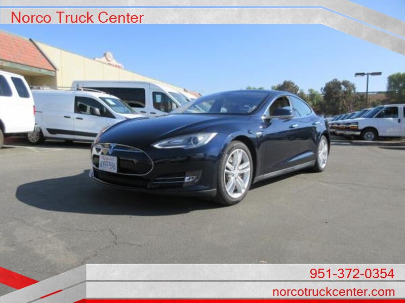2013 Tesla Model S Performance