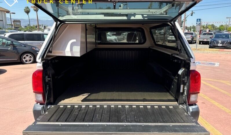 
								2019 Toyota Tacoma SR  .4×4 full									