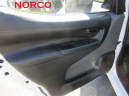 
										2015 Nissan NV 200 full									