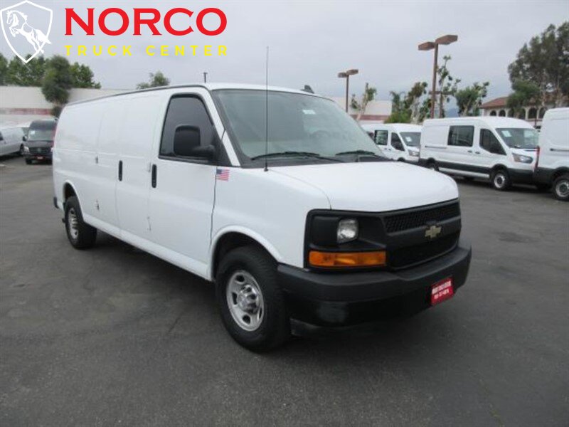 2017 Chevrolet Express 2500 G2500 Extended Cargo w/ Shelves