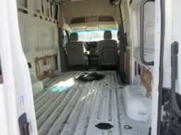 
										2015 Nissan NV 2500 HD S full									