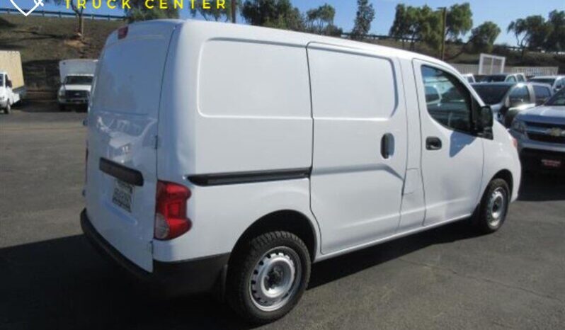 
								2015 Nissan NV 200 full									