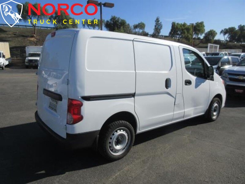 2015 Nissan NV 200