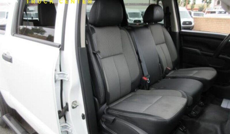 
								2017 Nissan Titan S full									