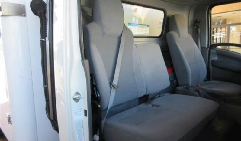 
								2016 ISUZU NPR refridgeration unit full									