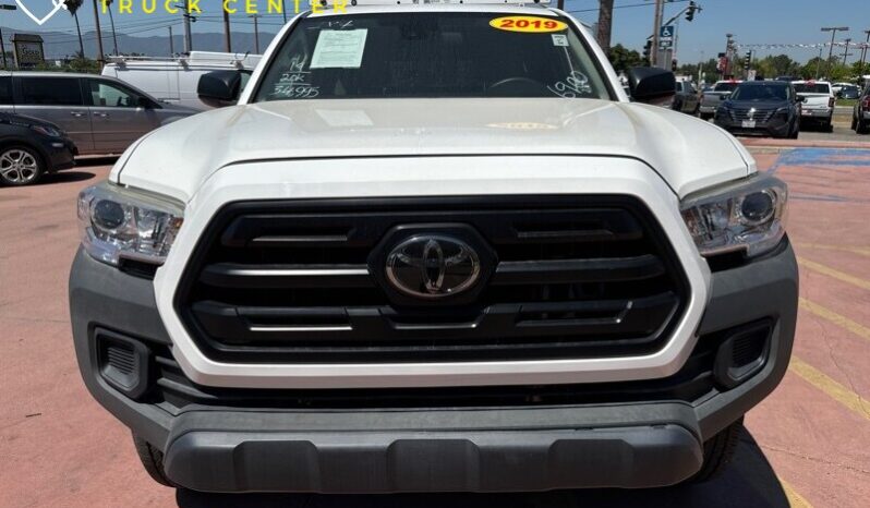 
								2019 Toyota Tacoma SR  .4×4 full									