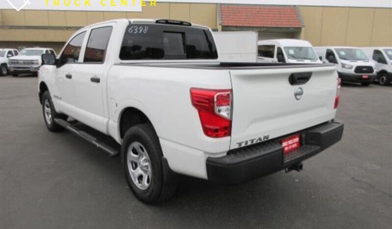 
								2017 Nissan Titan S full									