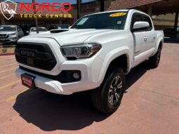 
										2018 Toyota Tacoma SR5 V6 full									