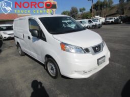 
										2015 Nissan NV 200 full									