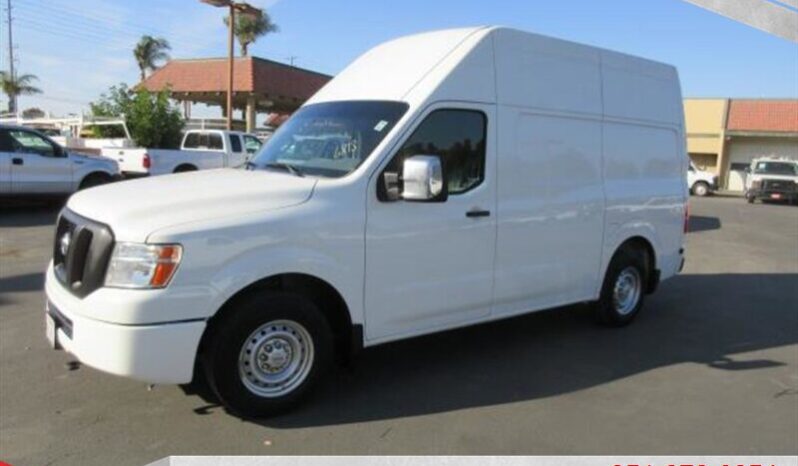 
								2015 Nissan NV 2500 HD S full									