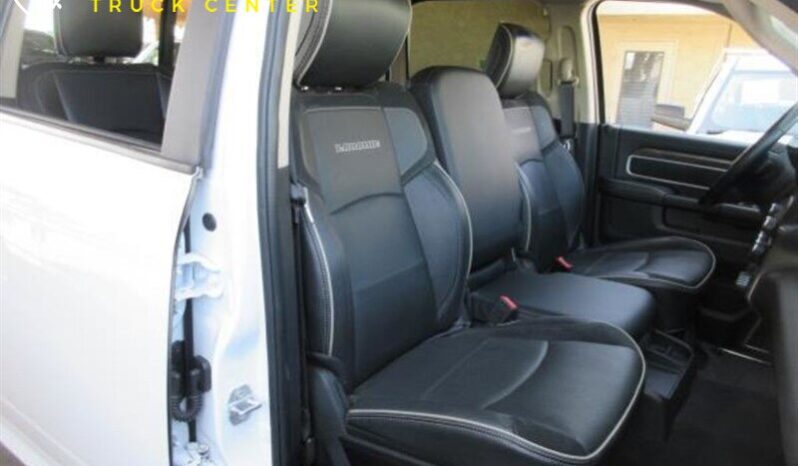 
								2020 RAM 2500 Laramie full									