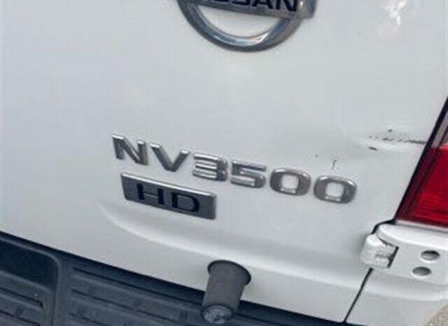 
								2013 Nissan NV 2500 HD S High Roof w Shelves & Ladder Rack Cargo full									