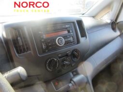 
										2015 Nissan NV 200 full									