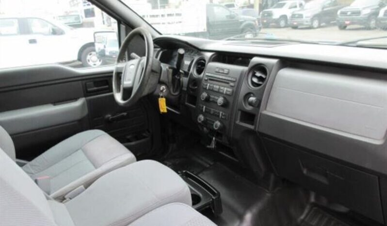 
								2013 Ford F-150 xl full									