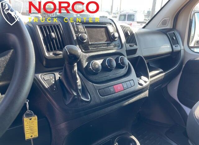 
								2017 RAM ProMaster Cargo 1500 136 WB full									