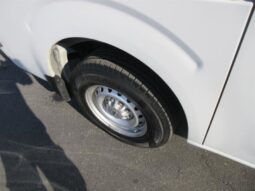
										2015 Nissan NV 2500 HD S full									