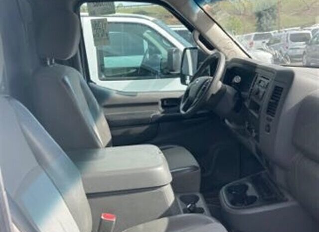 
								2013 Nissan NV 2500 HD S High Roof w Shelves & Ladder Rack Cargo full									