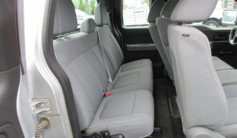 
								2013 Ford F-150 xl full									