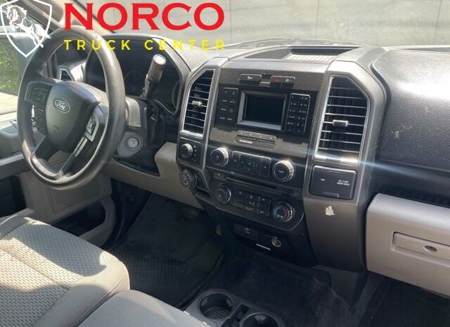 
								2017 Ford F-150 XL full									
