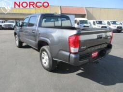 
										2017 Toyota Tacoma SR V6 full									