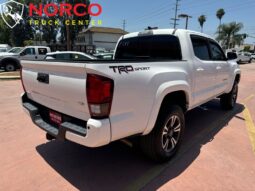 
										2018 Toyota Tacoma SR5 V6 full									