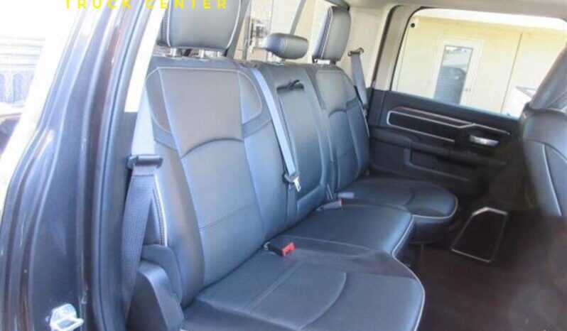 
								2020 RAM 2500 Laramie full									
