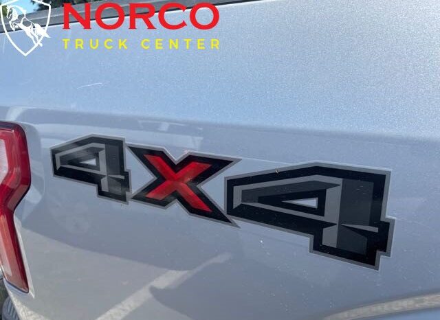 
								2017 Ford F-150 XL full									