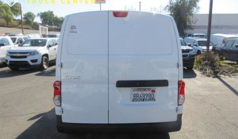 
								2015 Nissan NV 200 full									
