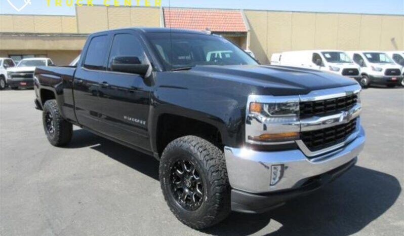 
								2017 Chevrolet Silverado 1500 LT full									